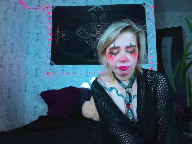 Aru-k0t0 webcam