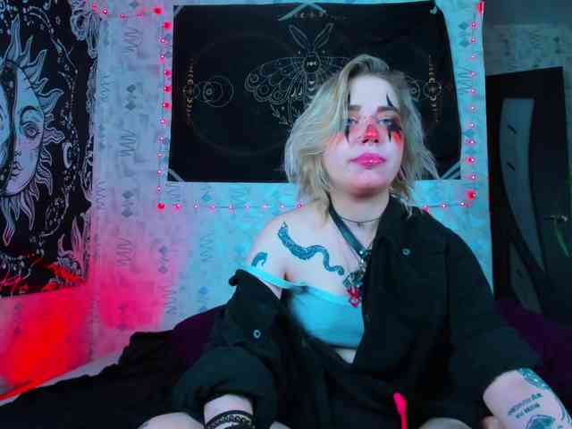 Aru-k0t0 webcam