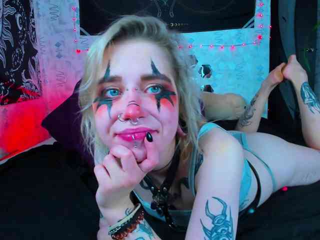 Aru-k0t0 webcam