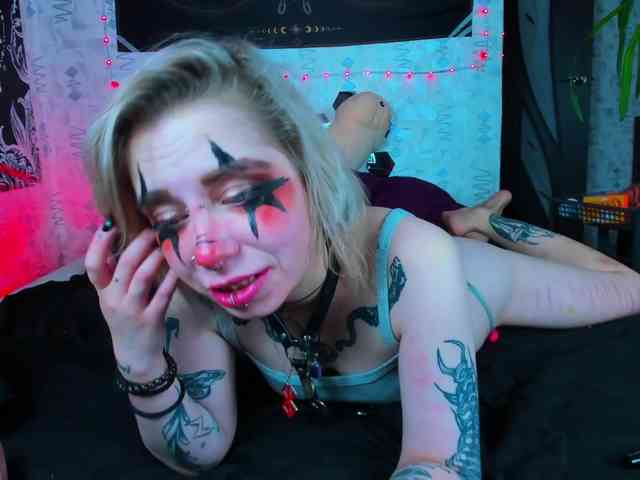 Aru-k0t0 webcam