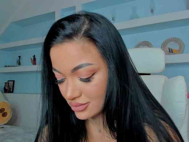 JuicyJulie webcam