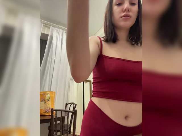 Entra en el chat con el modelo -Your-Michelle- -Your-Michelle-