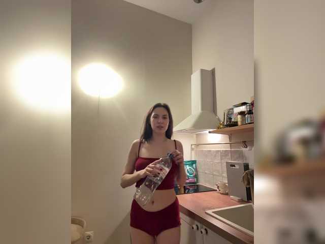 Entra en el chat con el modelo -Your-Michelle- -Your-Michelle-