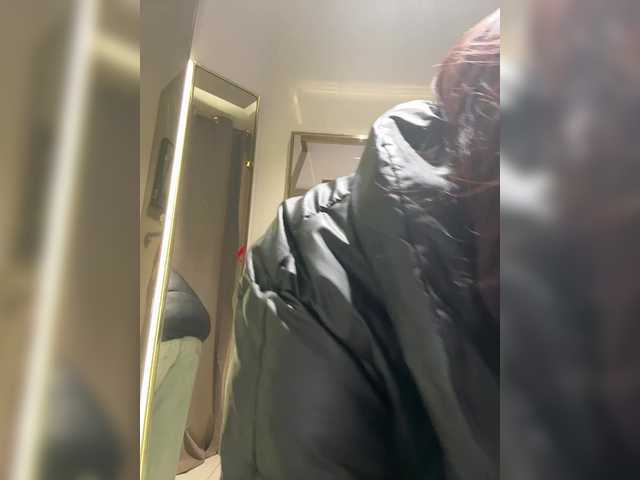 Vai a chattare su -Your-Michelle- -Your-Michelle-