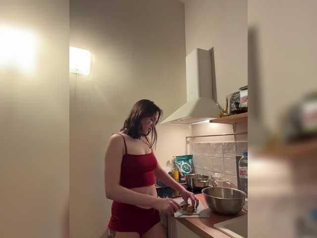 Vai a chattare su -Your-Michelle- -Your-Michelle-