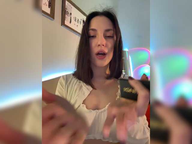 go to chat with -Your-Michelle-