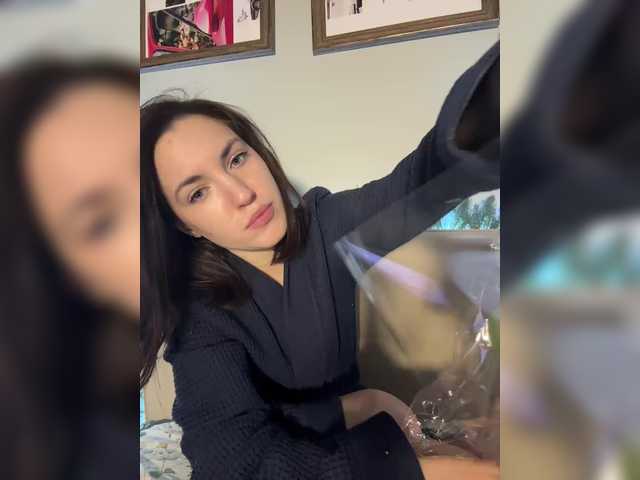 Entra en el chat con el modelo -Your-Michelle- -Your-Michelle-