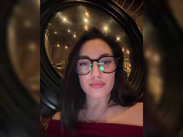 -Your-Michelle-horny on cam