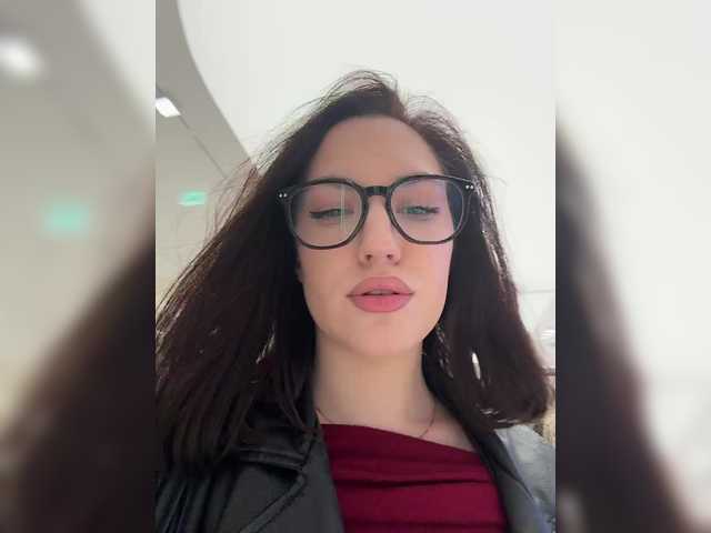 Accedi alla chat con il nickname -Your-Michelle- -Your-Michelle-