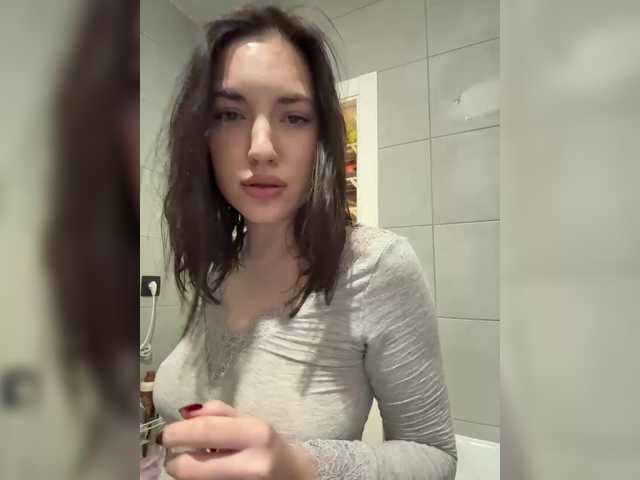 Vai a chattare su -Your-Michelle- -Your-Michelle-