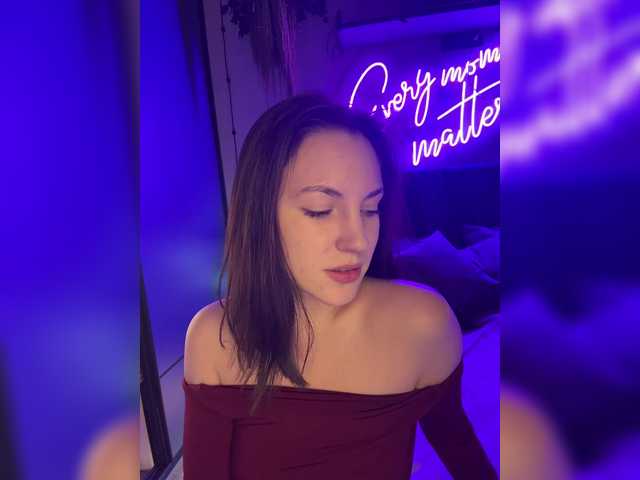 Entra en el chat con el modelo -Your-Michelle- -Your-Michelle-