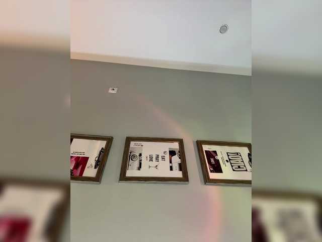 Vai a chattare su -Your-Michelle- -Your-Michelle-