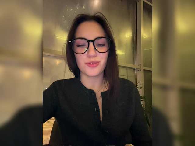 Vai a chattare su -Your-Michelle- -Your-Michelle-