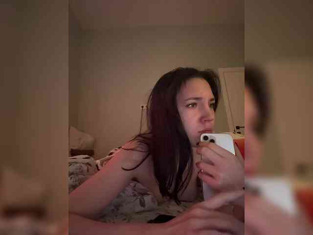 -Your-Michelle- webcam