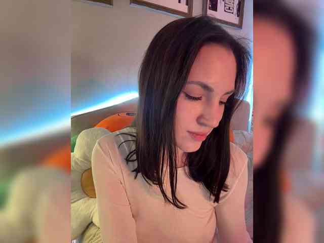 -Your-Michelle- webcam