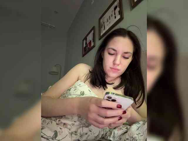 -Your-Michelle- webcam