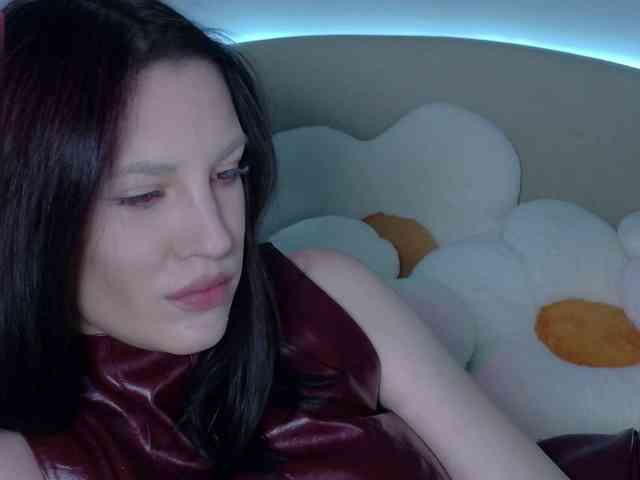 -Your-Michelle- webcam