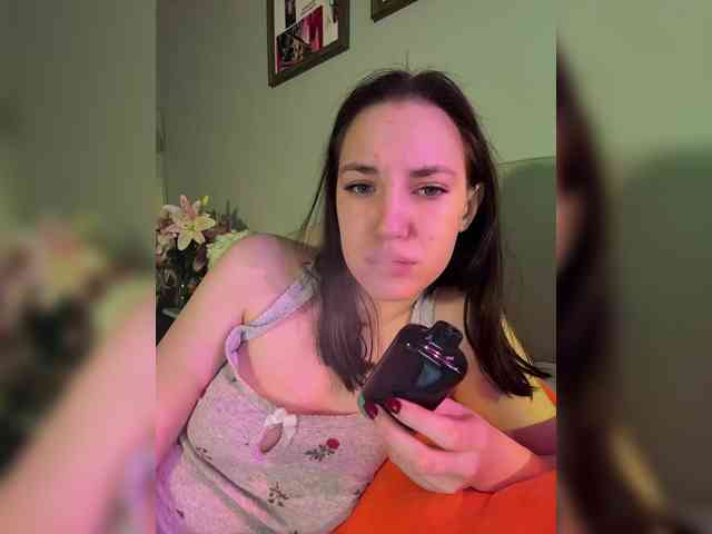 -Your-Michelle- webcam