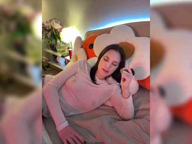 -Your-Michelle- webcam