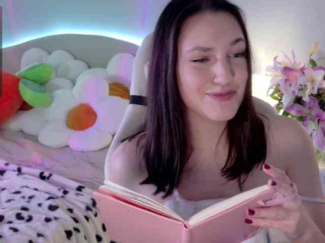 -Your-Michelle- webcam
