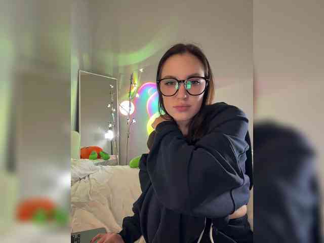 -Your-Michelle- webcam