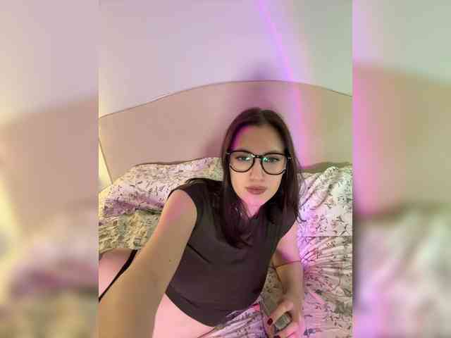 -Your-Michelle- webcam