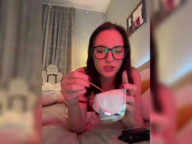 -Your-Michelle- webcam