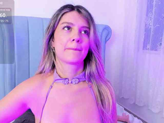 BlondieCutee webcam