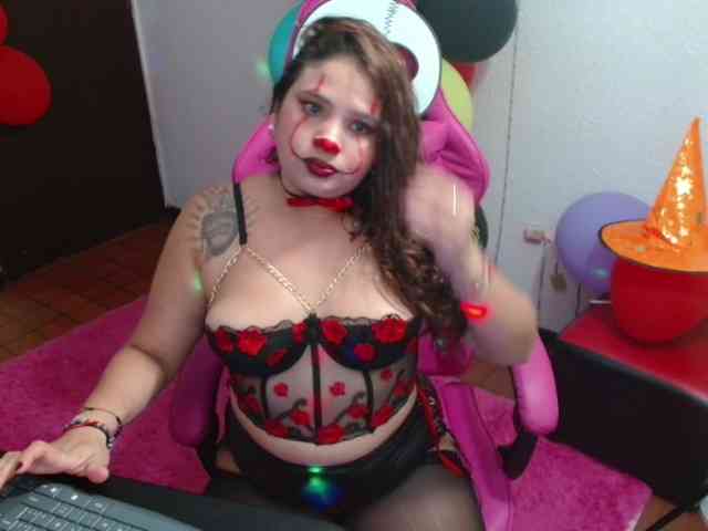 rous-kinky webcam