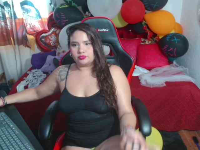 rous-kinky webcam