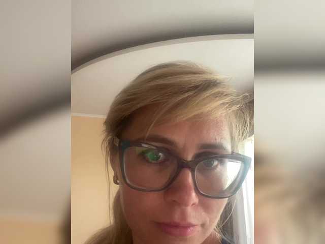 Crystal00Girl webcam