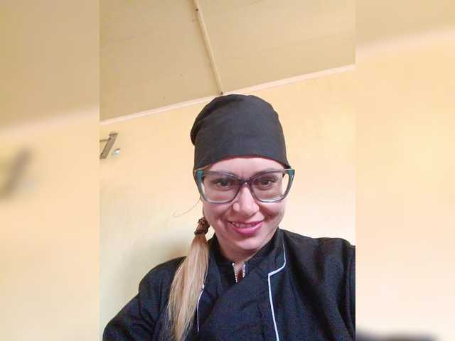 Elegant00Girl webcam