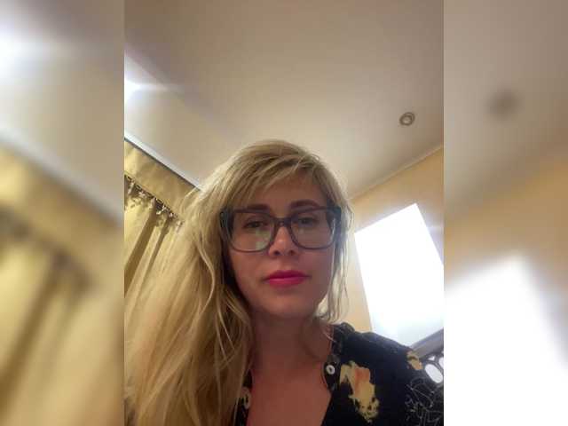 Crystal00Girl webcam
