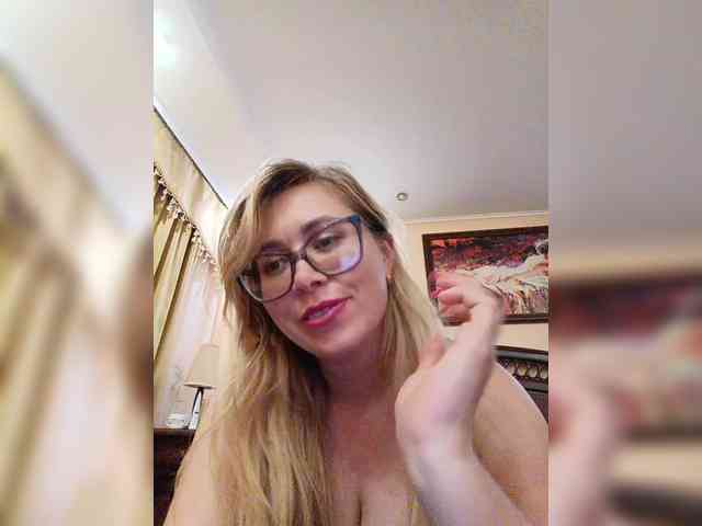 Elegant00Girl webcam