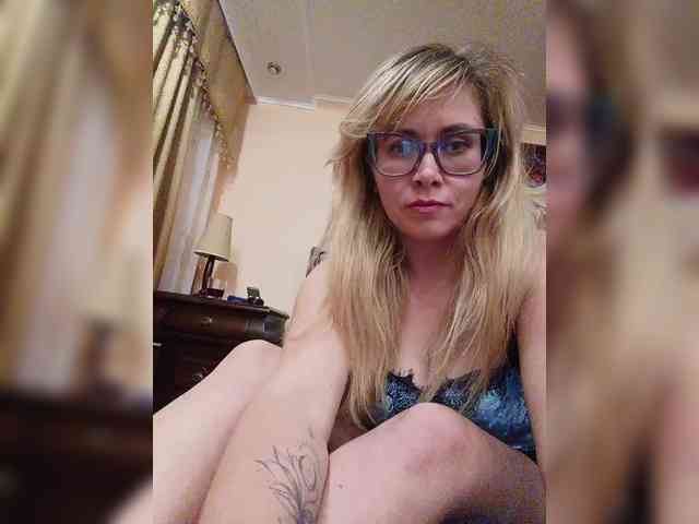 Elegant00Girl webcam