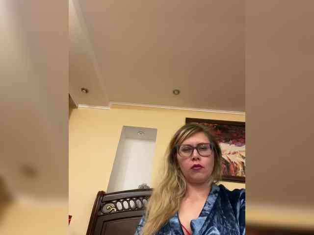 Elegant00Girl webcam