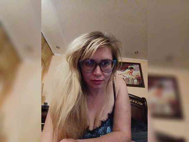 Elegant00Girl webcam