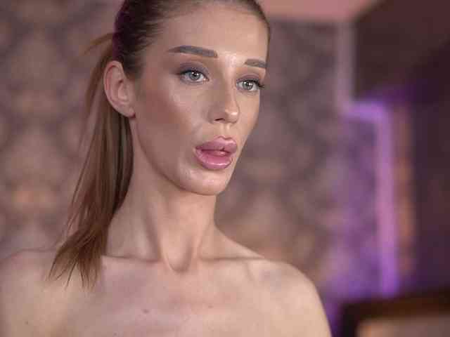EllieRedd