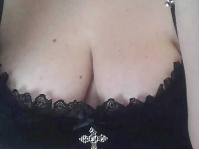 Gratis Live Sexcam mit peachyshow peachyshow