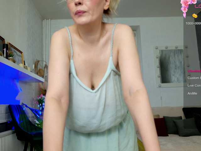 BulletNipples webcam