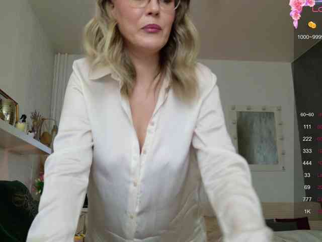 BulletNipples webcam