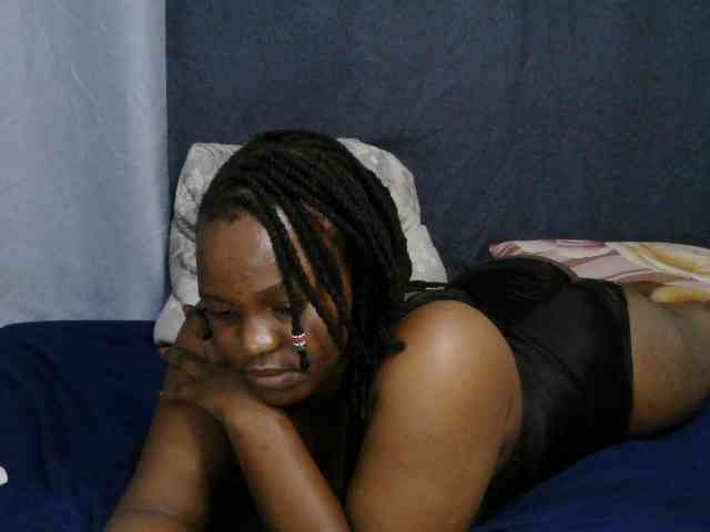 sweet-bunny-sweet webcam