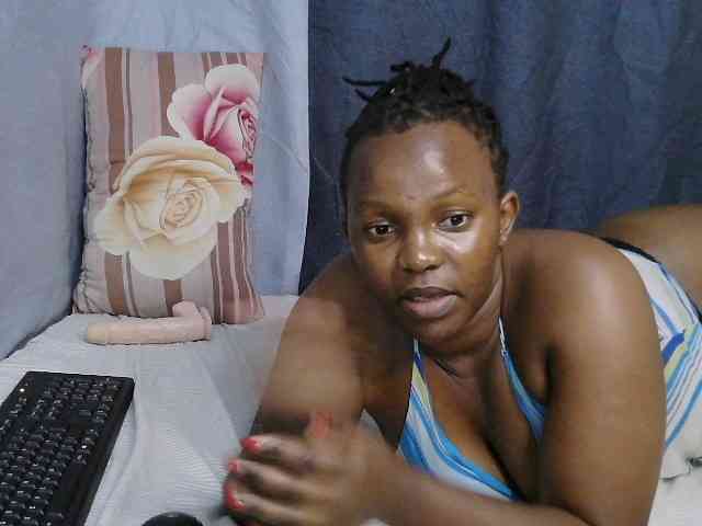 sweet-bunny-sweet webcam