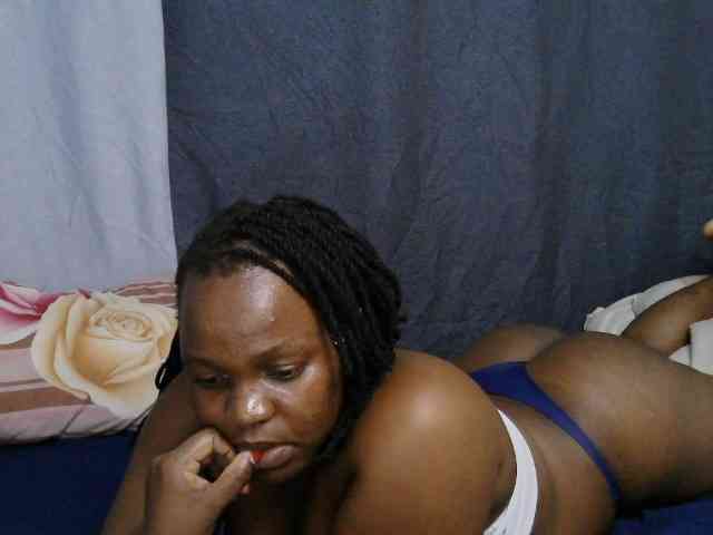 sweet-bunny-sweet webcam