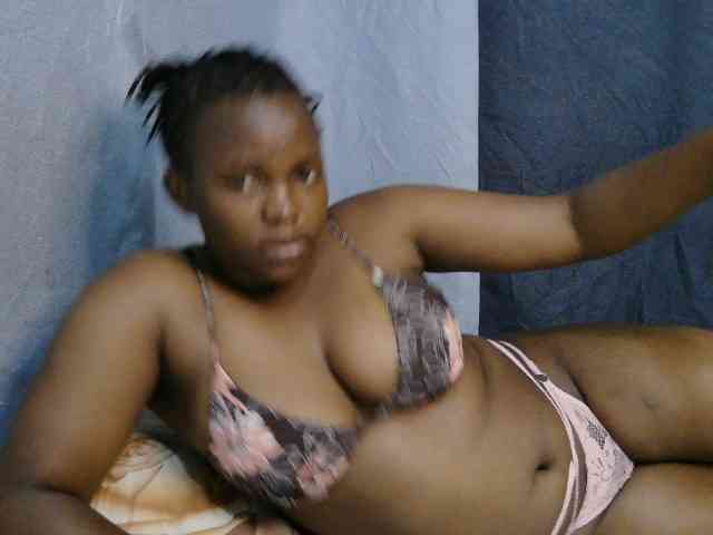 sweet-bunny-sweet webcam