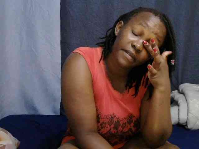 sweet-bunny-sweet webcam