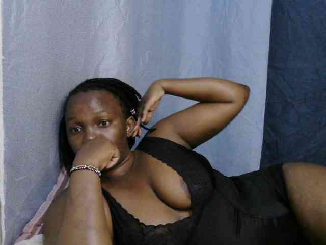 sweet-bunny-sweet webcam