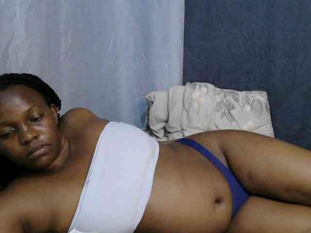 sweet-bunny-sweet webcam