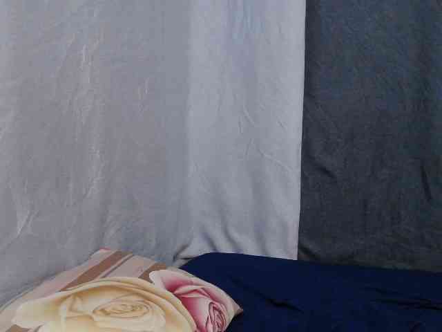 sweet-bunny-sweet webcam