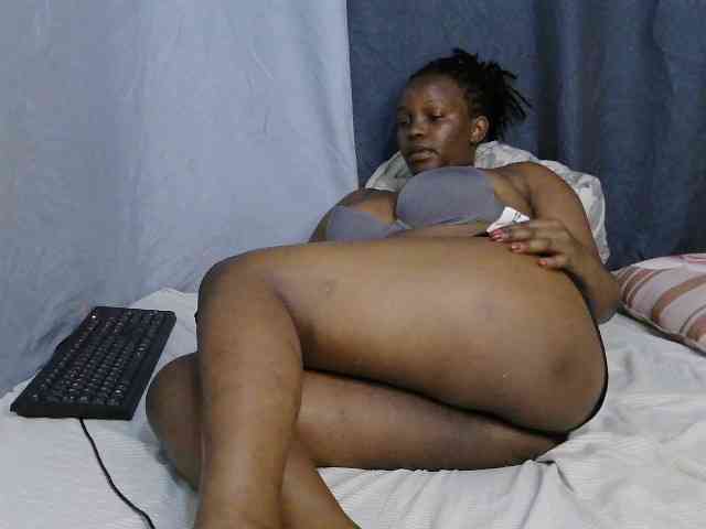 sweet-bunny-sweet webcam